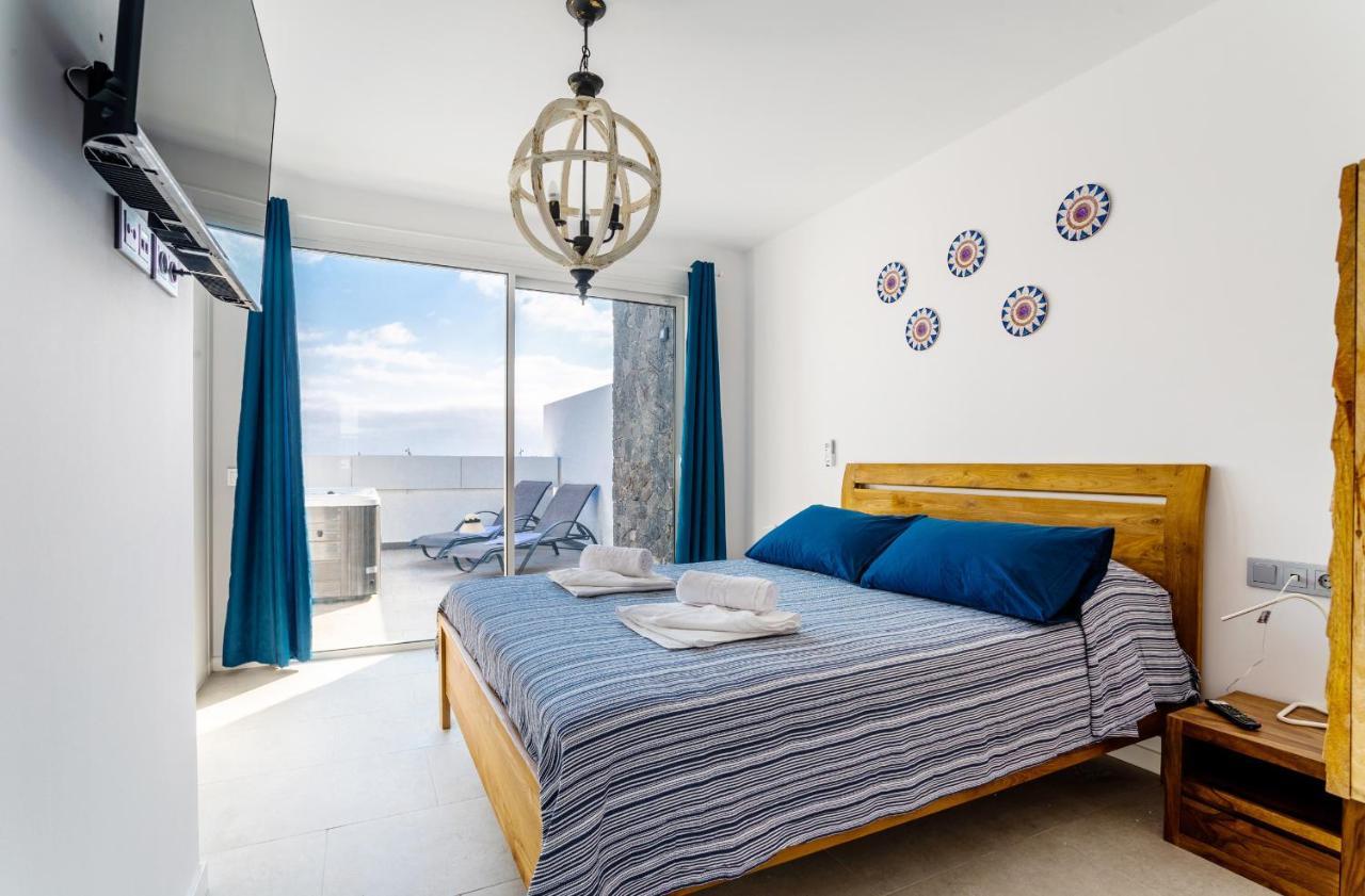 Monterey House Playa Blanca Villa Playa Blanca  Exterior photo